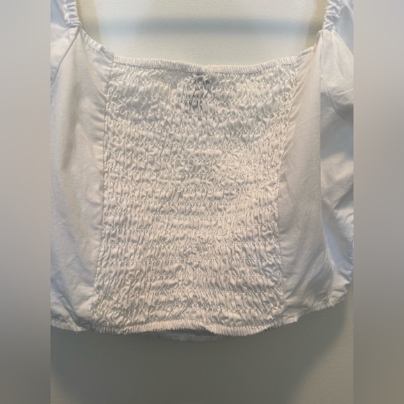 NWT‎ H&M Divided White Smocked Crop Puffy Sleeves Top - Size S - Picture 6 of 8